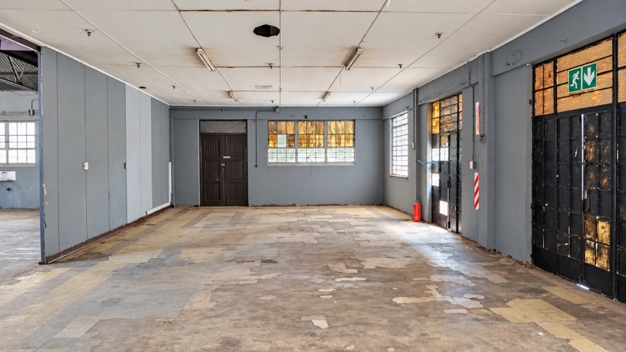 To Let Commercial Property for Rent in Rustenburg Central North West